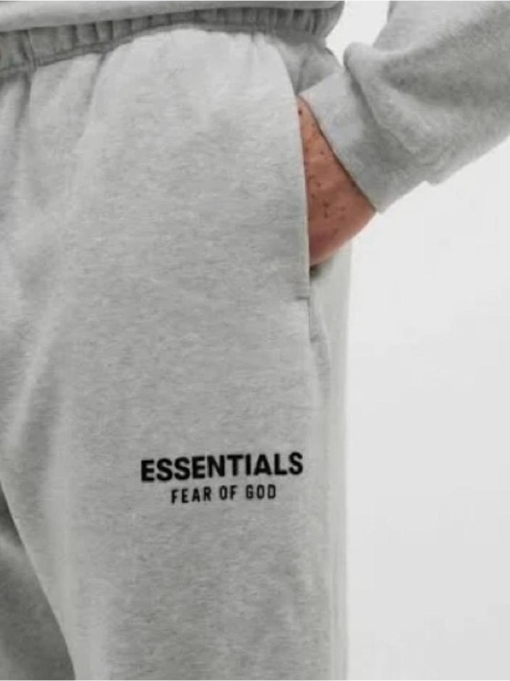 Fear of God Essentials sweatpants Medium